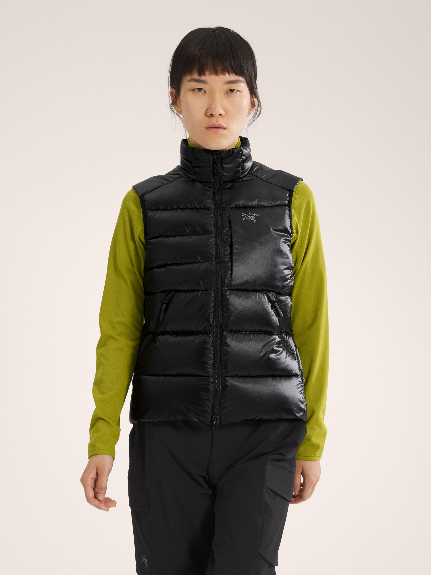 F25-X000008532-Cerium-SV-Vest-Black-Women-s-Front-View