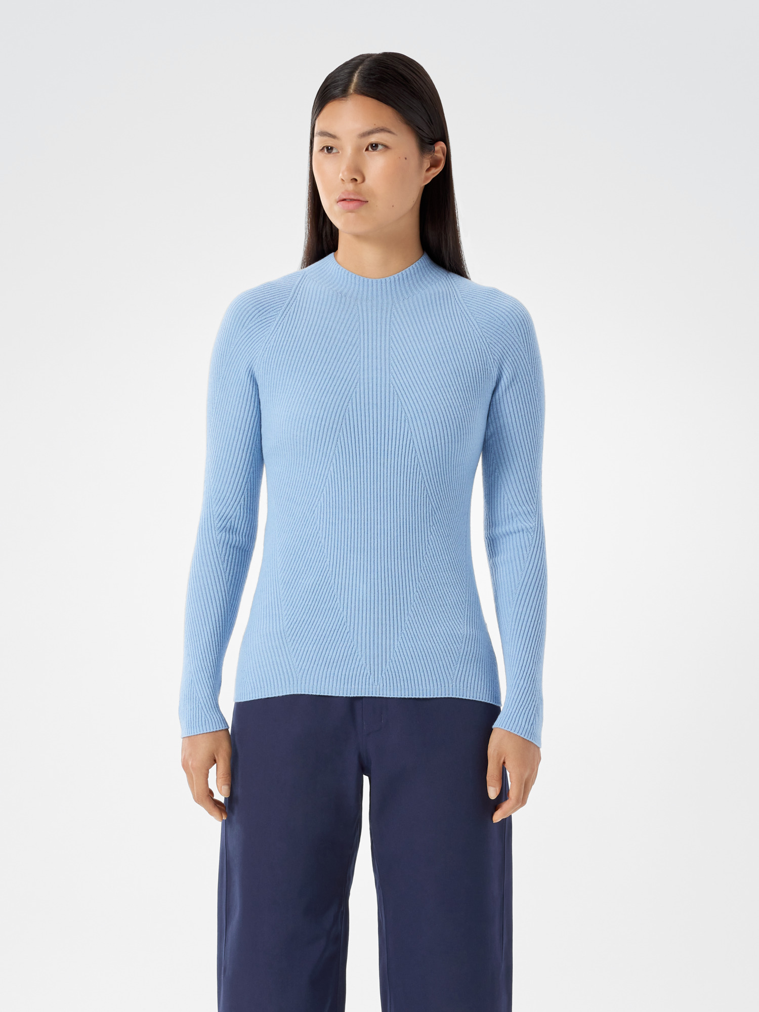 F25-X000009735-Conic-Wool-Midlayer-Waterfront-Women-s-Front-View