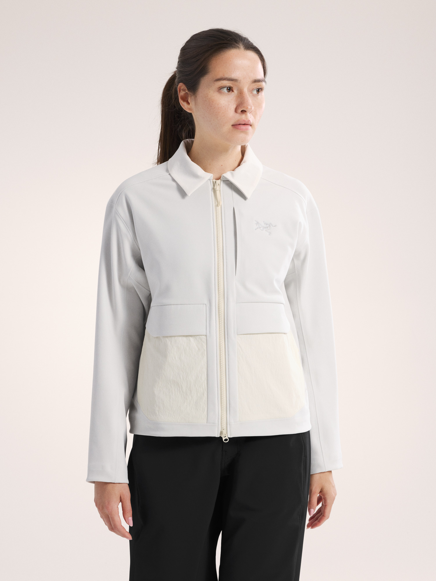 F25-X000010088-Sonii-MX-Jacket-Arctic-Silk-Women-s-Front-View