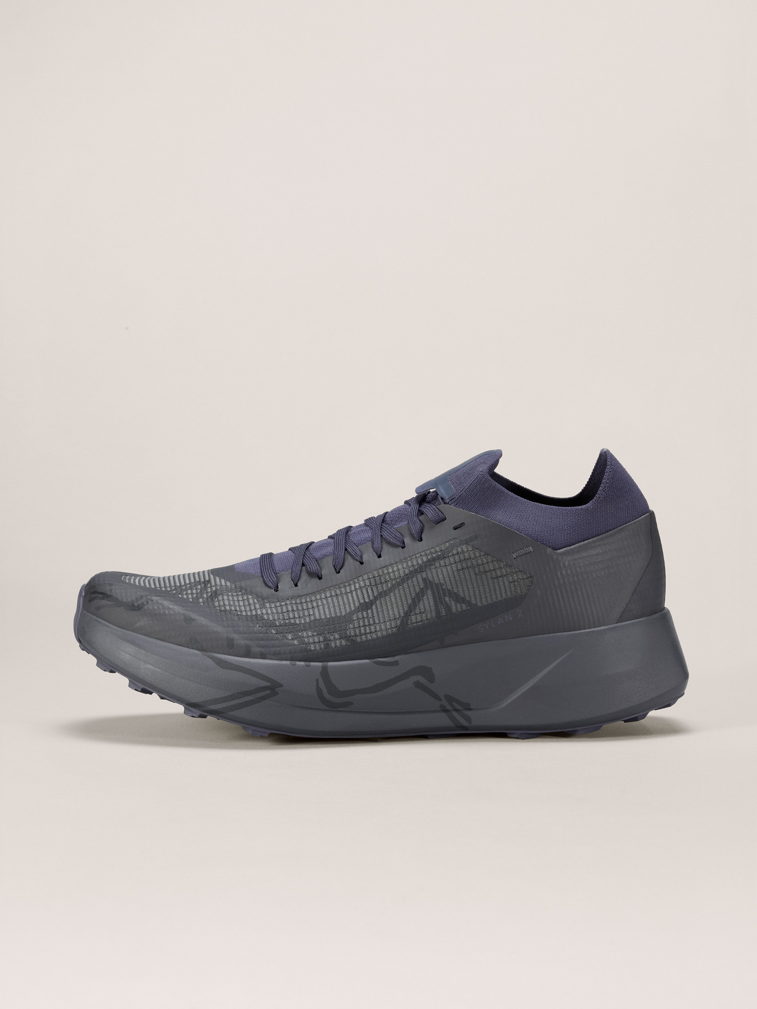 S26-X000010153-Sylan-2-Shoe-Graphite-Graphite-Women-s-Profile