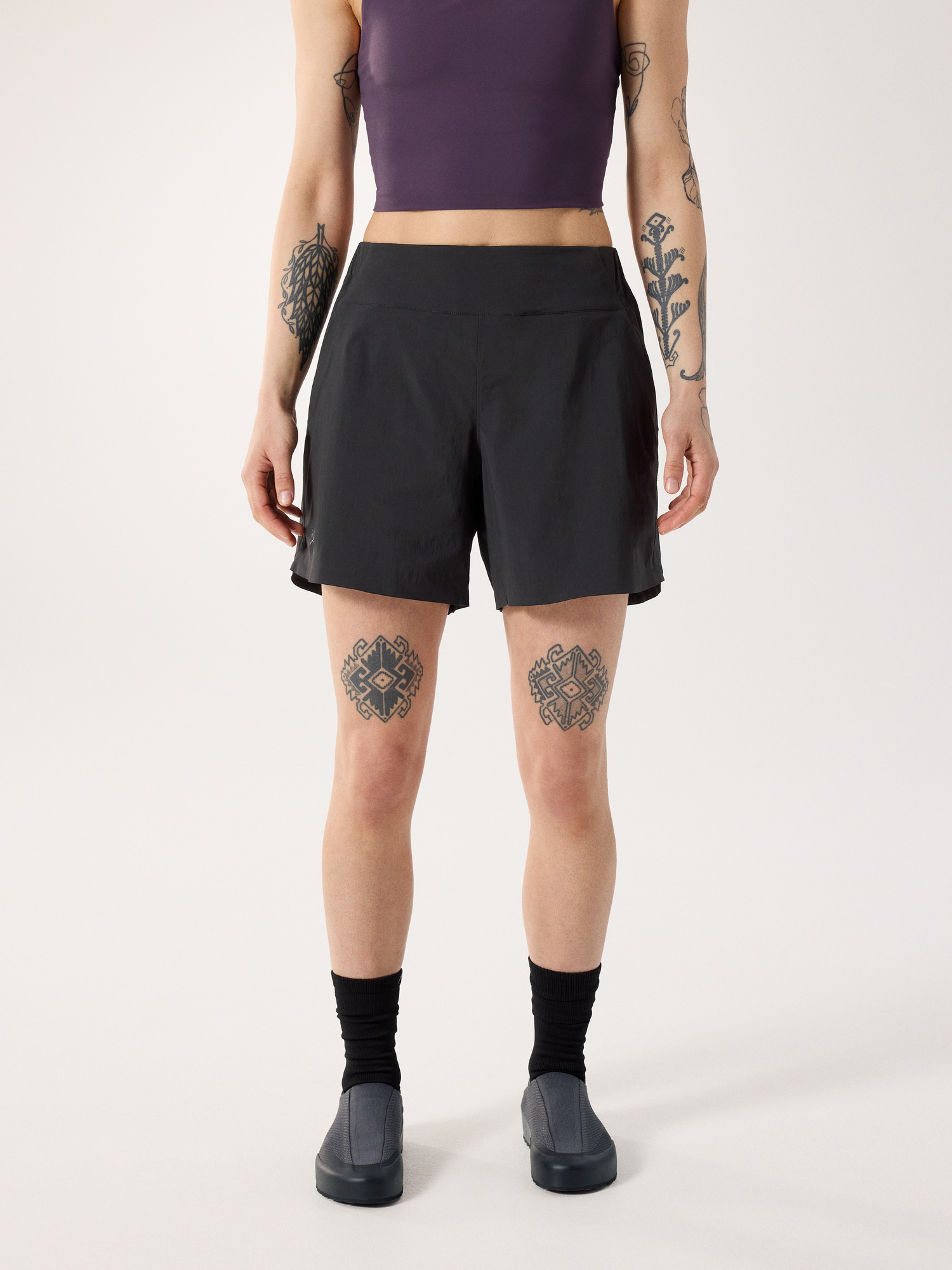 S26-X000010230-Silene-Short-6-Black-Women-s-Front-View
